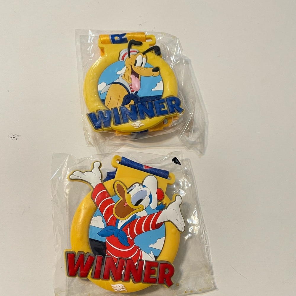 2 Disney Cruise Line Rubber Medallion Lanyard Winner Medals Donald Duck & Pluto